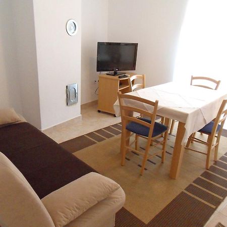 Apartments Petricevic 2 Selce Luaran gambar